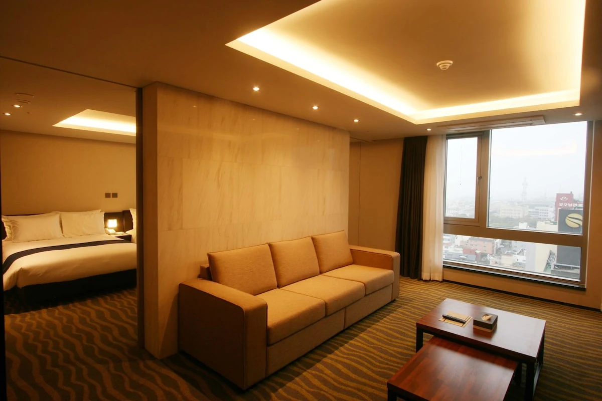 Suite living area at Gloucester Hotel Jeju
