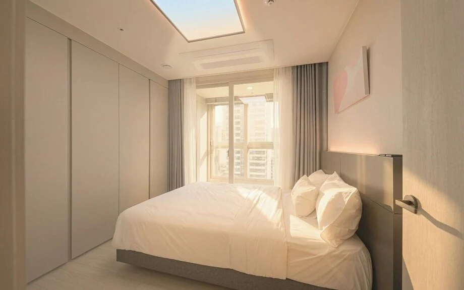SOTA SUITE Busan Seomyeon: the real Queen room