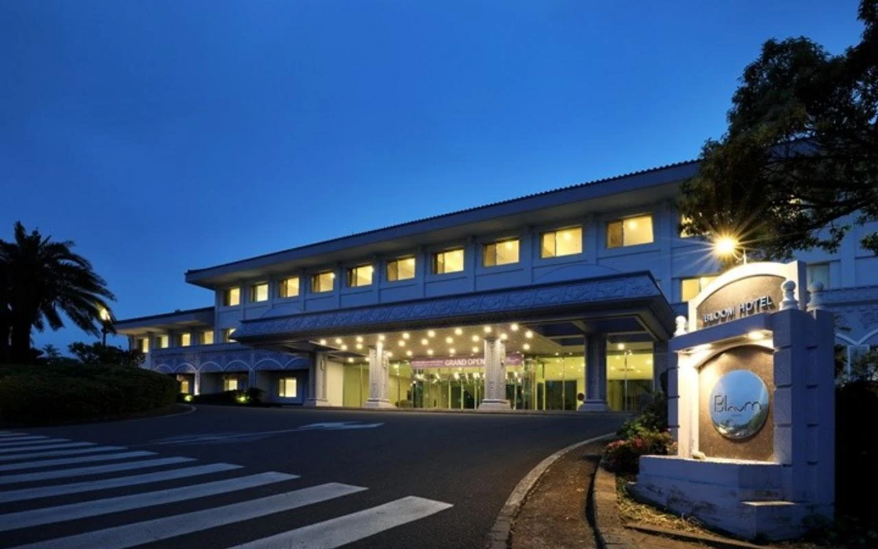 Exterior of Bloom Hotel Jeju in Jungmun