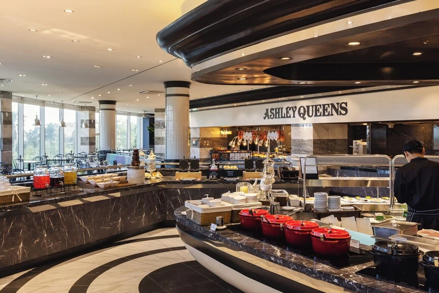 Real Ashley Queens breakfast restaurant at Kensington Resort Seogwipo
