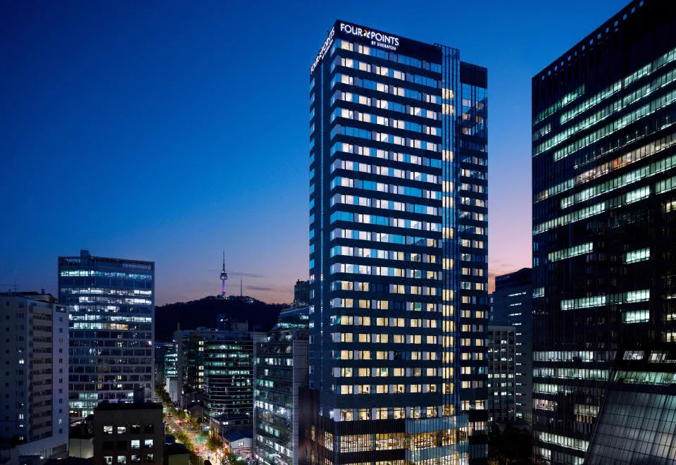 Four Points by Sheraton Josun, Seoul Myeongdong at dusk