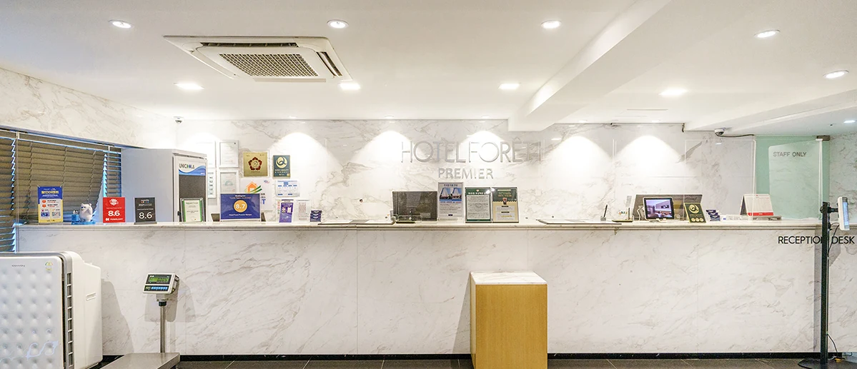 Hotel Foret Premier Nampo fourth-floor lobby lounge
