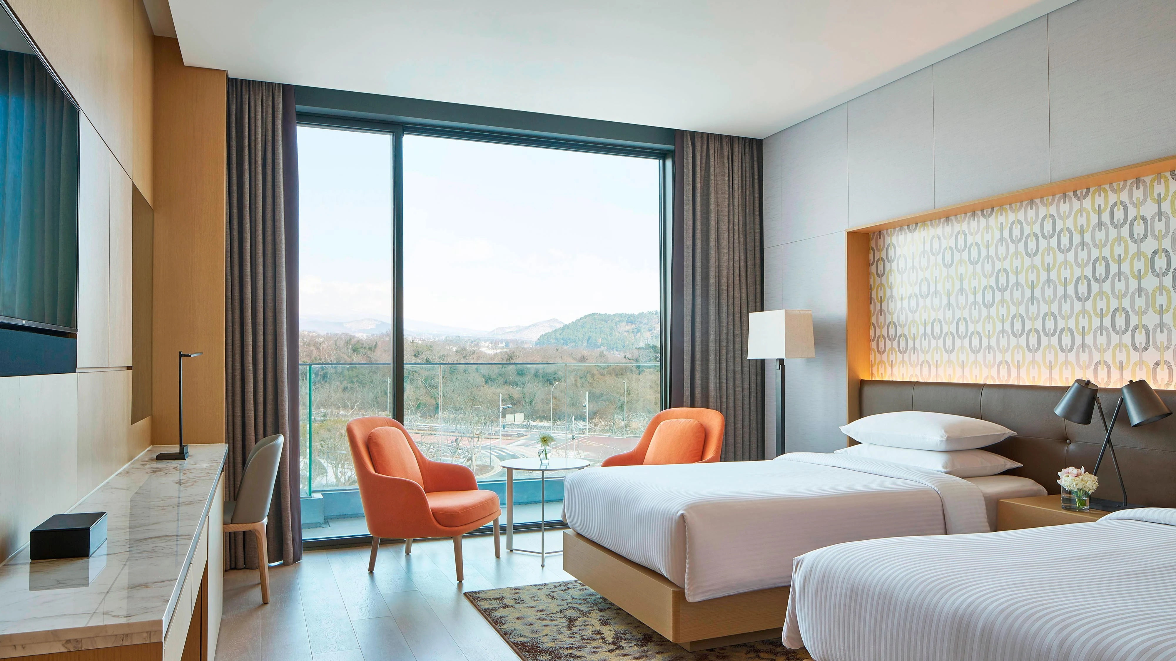 Twin deluxe room at Jeju Shinhwa World Marriott Resort