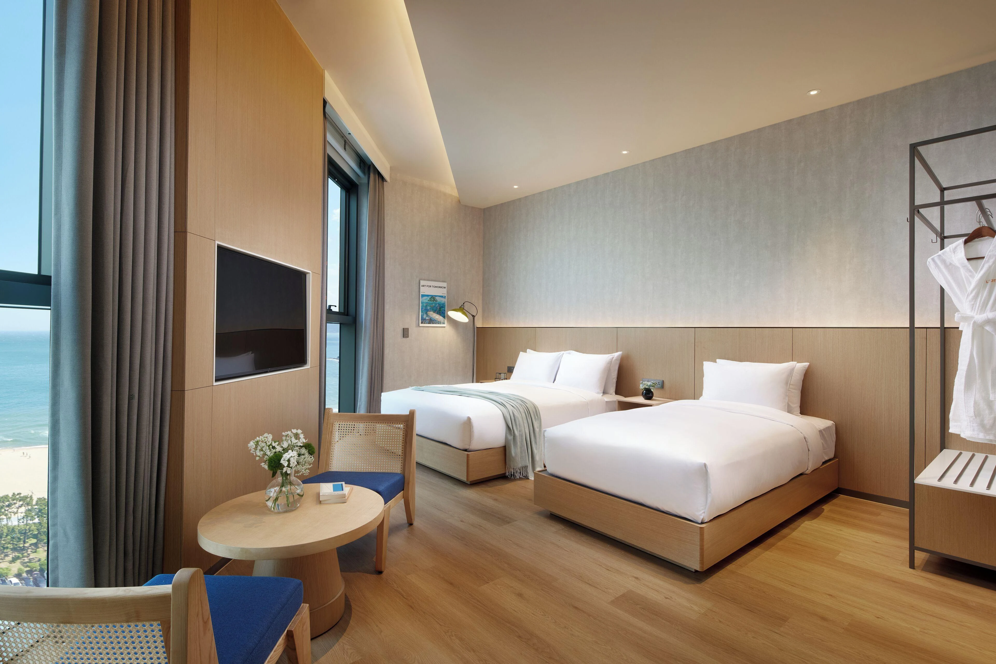 Real Korea travel scene related to L7 Haeundae: Room Value First, or Shared Amenities First? 3