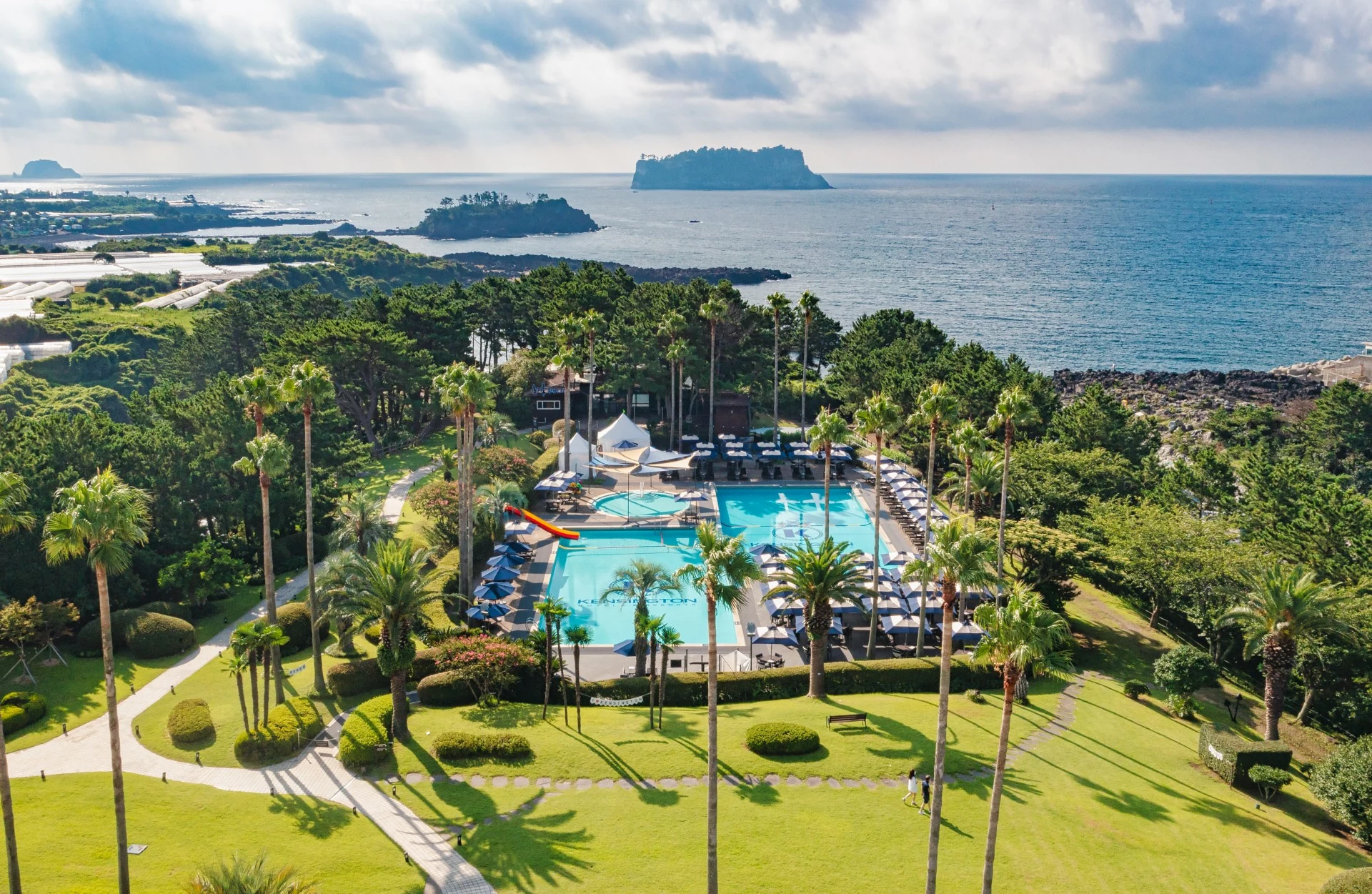 Official coastal garden and outdoor pool at Kensington Resort Seogwipo