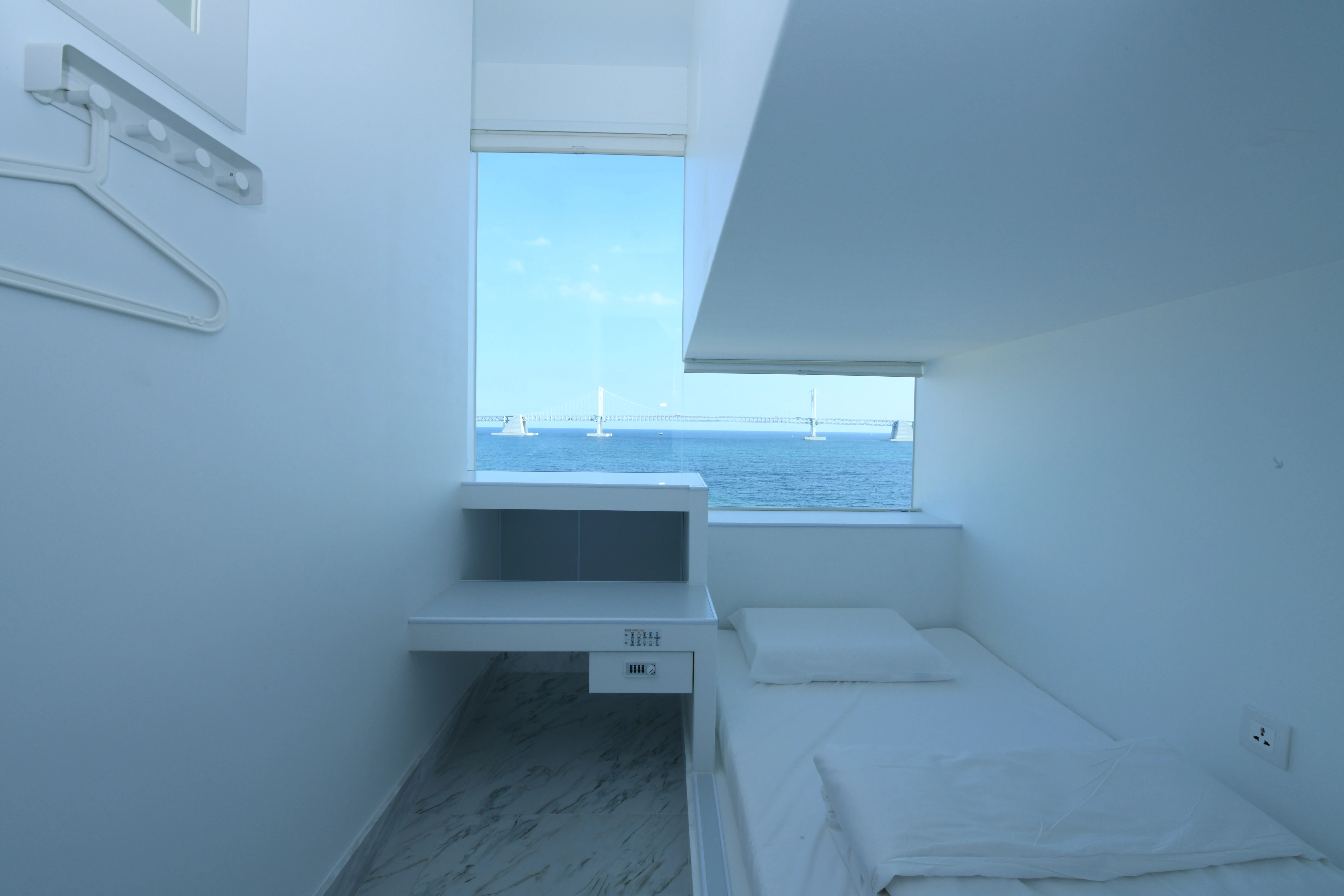 Official Hotel 1 ocean-view capsule room photo
