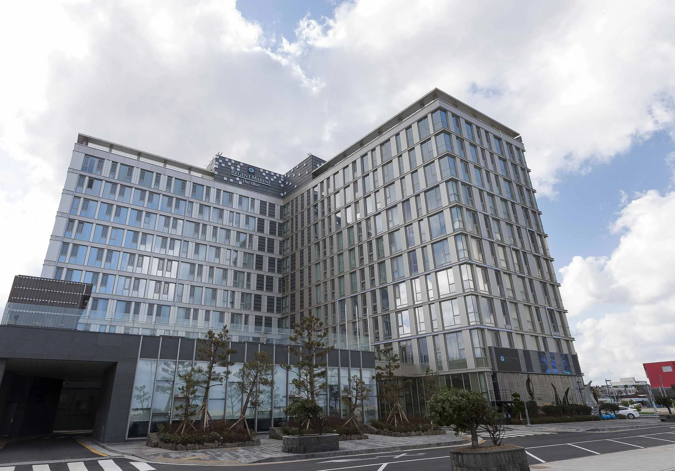 Real exterior of Hotel Regent Marine Jeju in Tapdong, Jeju City